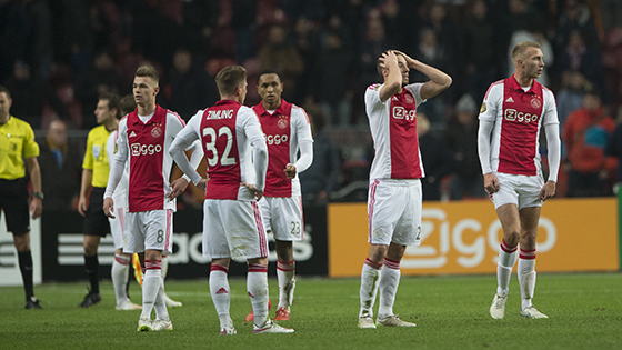 手施加压力 手施加压力