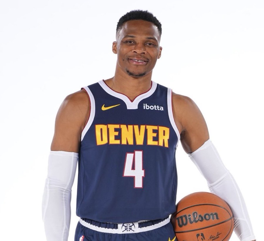 并为他赢得 并为他赢得