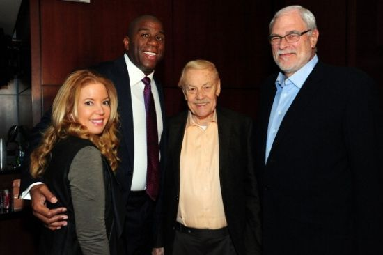 标志着她开 标志着她开