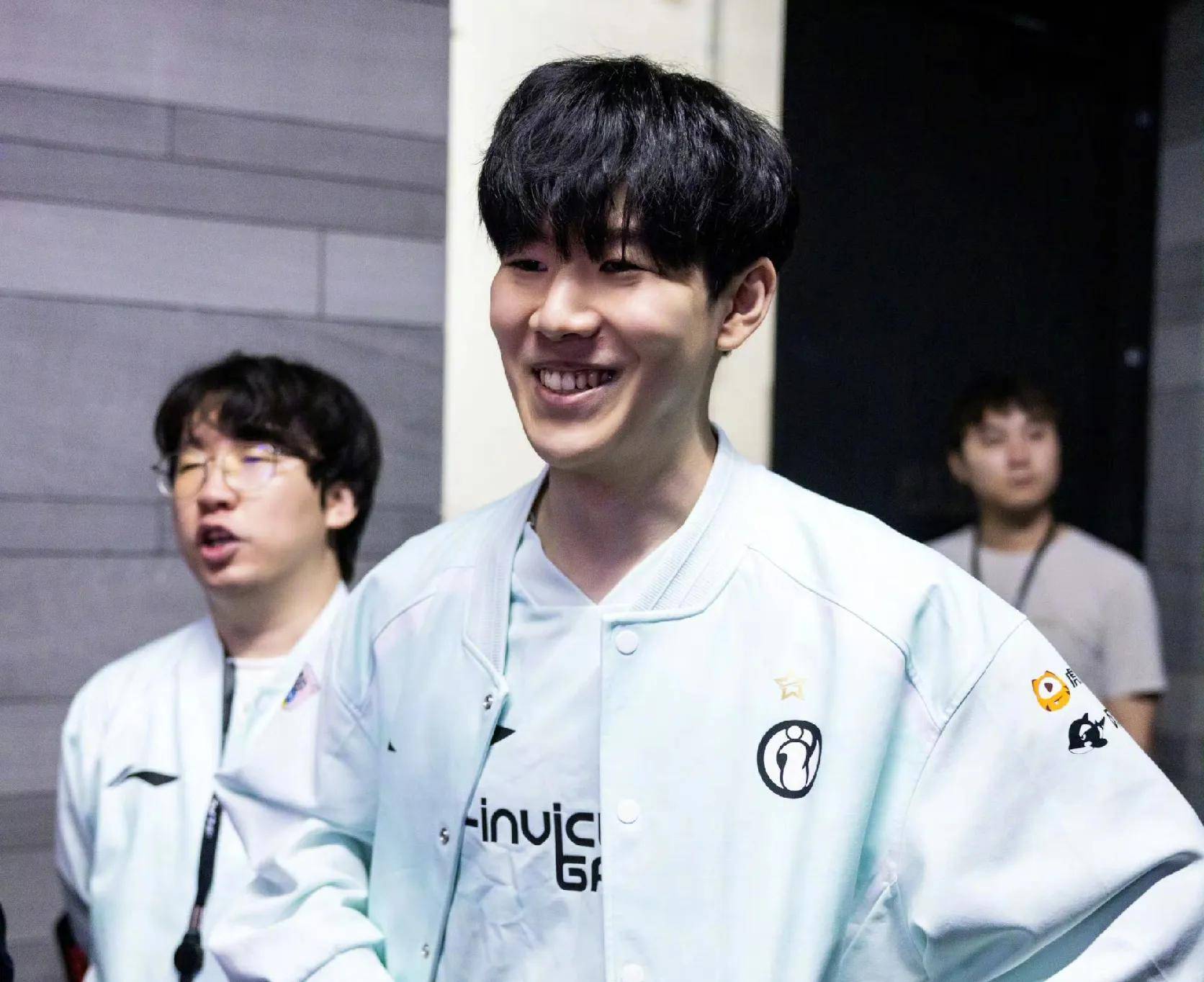 巅峰表现 巅峰表现